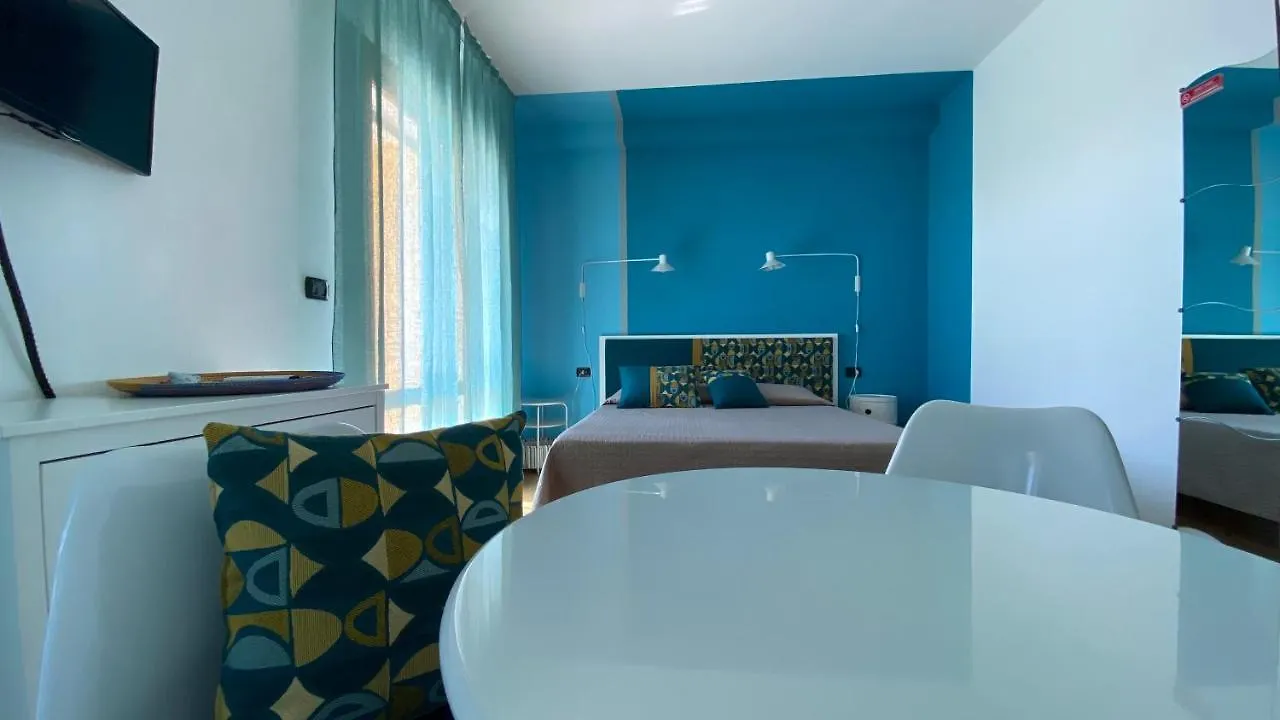 La Tortorella Room & Apartment Tortolì 3*,